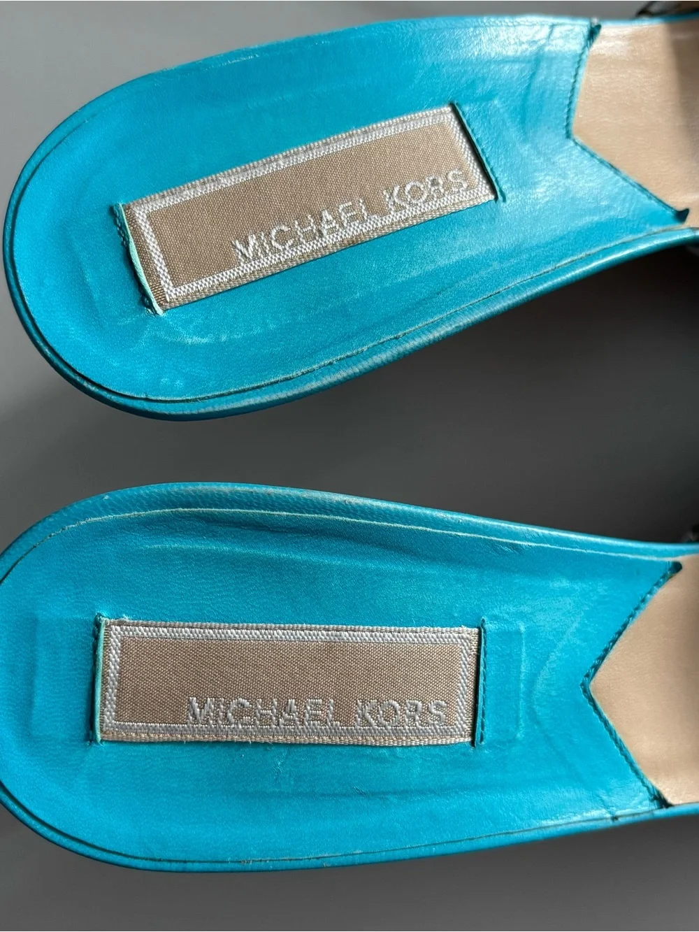 Michael Kors Made in Italy Turquoise Leather Whipstitch Heeled Slide Sandals 10